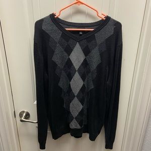 Apt9 black men’s sweater